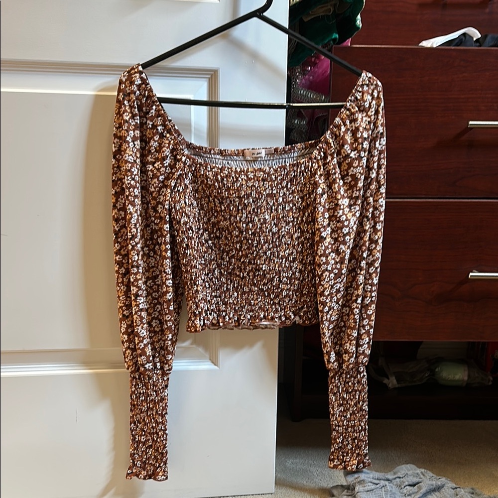 Brown with Flowets Puff Sleeve Crop Blouse